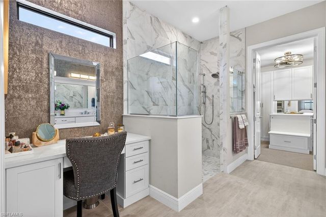 19257 Aqua Shore DR, Fort Myers, FL 33913