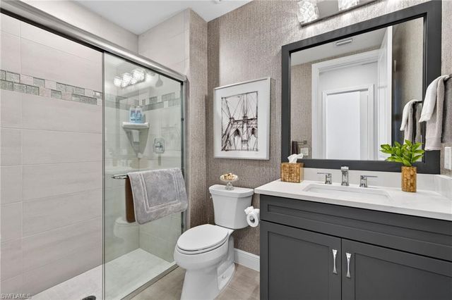 19257 Aqua Shore DR, Fort Myers, FL 33913