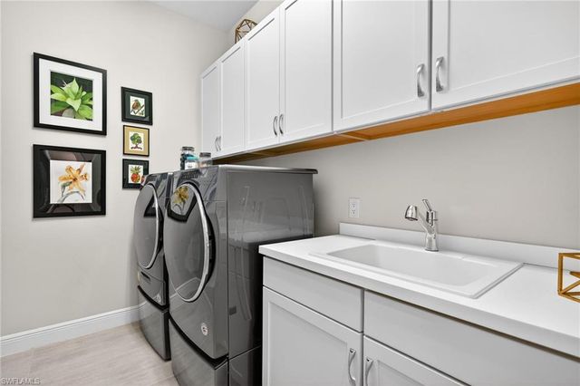 19257 Aqua Shore DR, Fort Myers, FL 33913