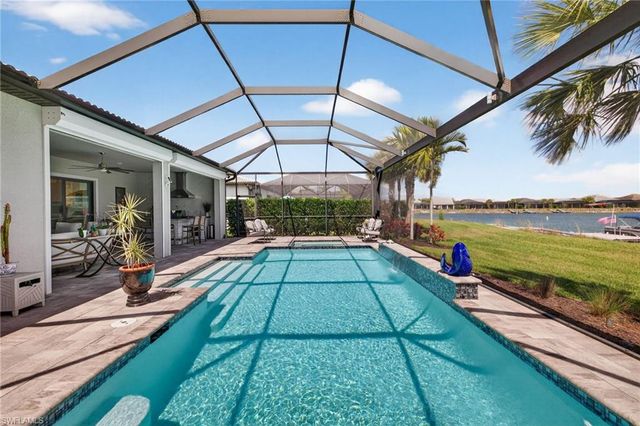 19257 Aqua Shore DR, Fort Myers, FL 33913