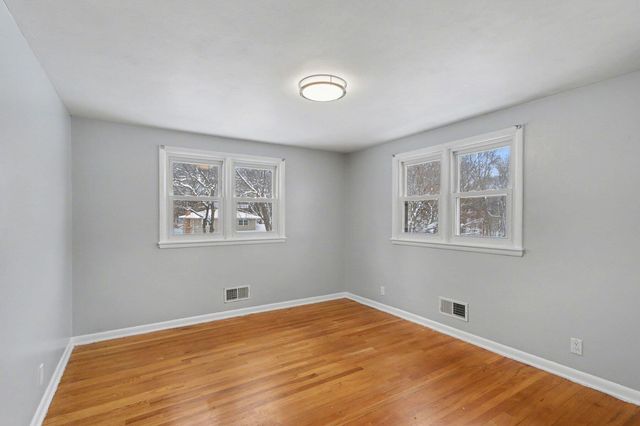 1115 Hol Hi Drive, Kalamazoo City, MI 49008