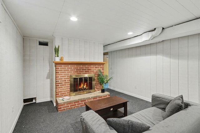 1115 Hol Hi Drive, Kalamazoo City, MI 49008