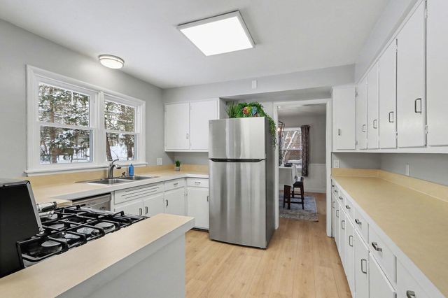 1115 Hol Hi Drive, Kalamazoo City, MI 49008