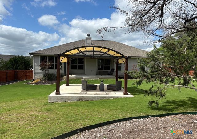 192 Yucca Drive, Canyon Lake, TX 78133