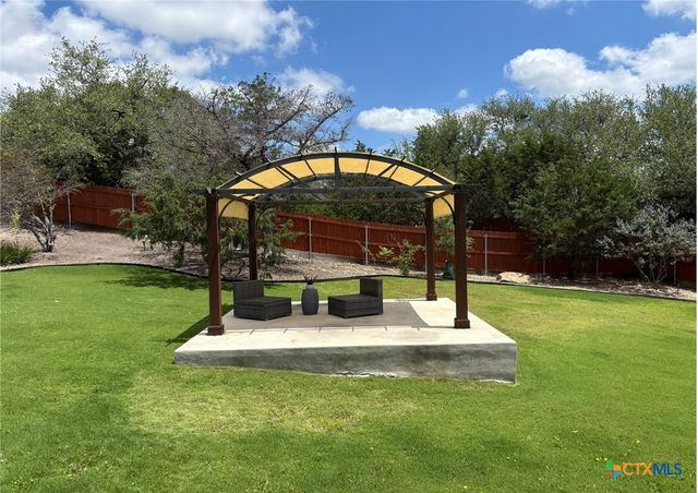 192 Yucca Drive, Canyon Lake, TX 78133