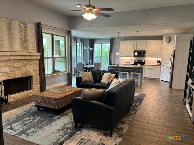 192 Yucca Drive, Canyon Lake, TX 78133