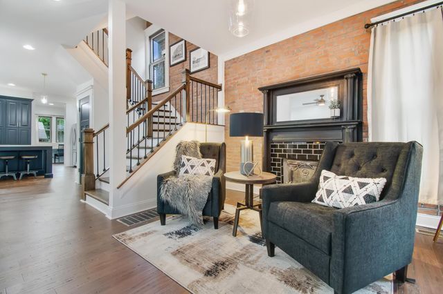 1275 E Long Street, Columbus, OH 43203