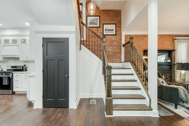 1275 E Long Street, Columbus, OH 43203