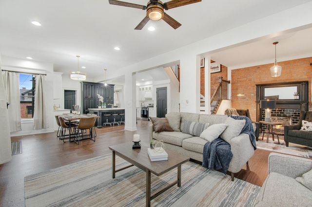 1275 E Long Street, Columbus, OH 43203