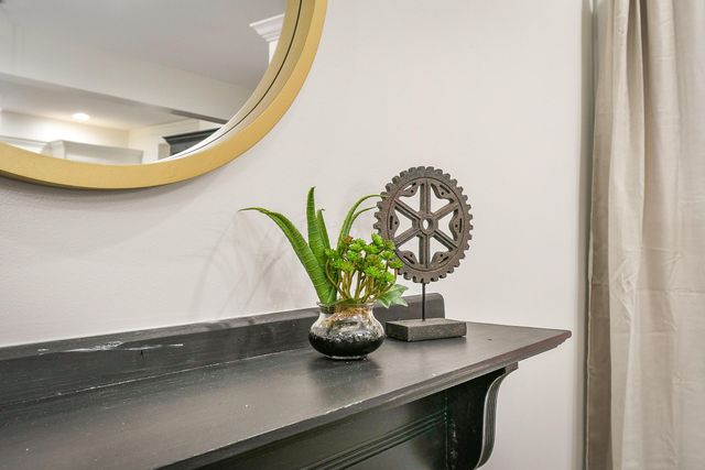 1275 E Long Street, Columbus, OH 43203