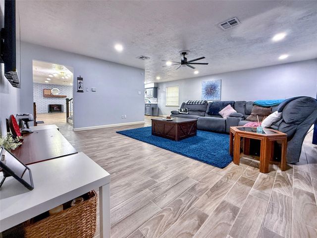 7531 Antoine Drive, Houston, TX 77088