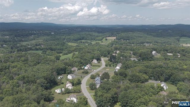 44 Morgan Drive, Sussex, NJ 07461