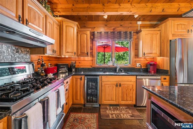44 Morgan Drive, Sussex, NJ 07461