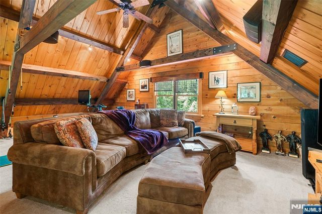 44 Morgan Drive, Sussex, NJ 07461