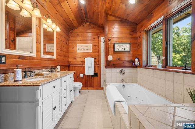 44 Morgan Drive, Sussex, NJ 07461