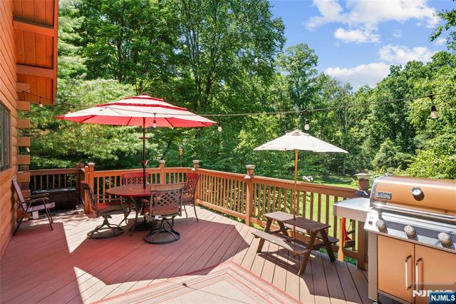 44 Morgan Drive, Sussex, NJ 07461