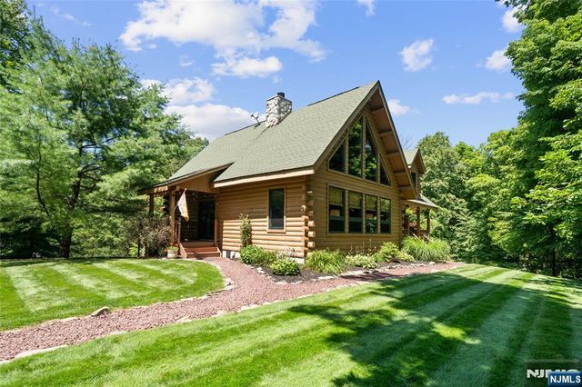 44 Morgan Drive, Sussex, NJ 07461