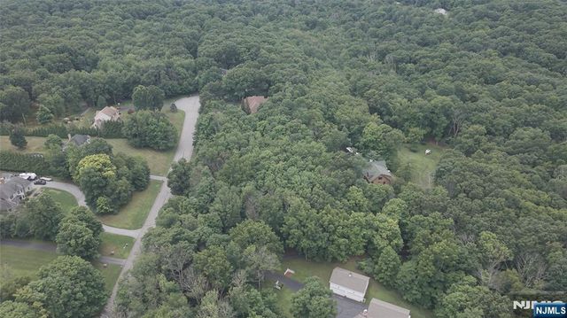 44 Morgan Drive, Sussex, NJ 07461