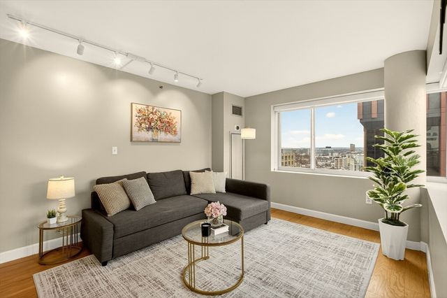 8-12 Museum Way 1902, Cambridge, MA 02141