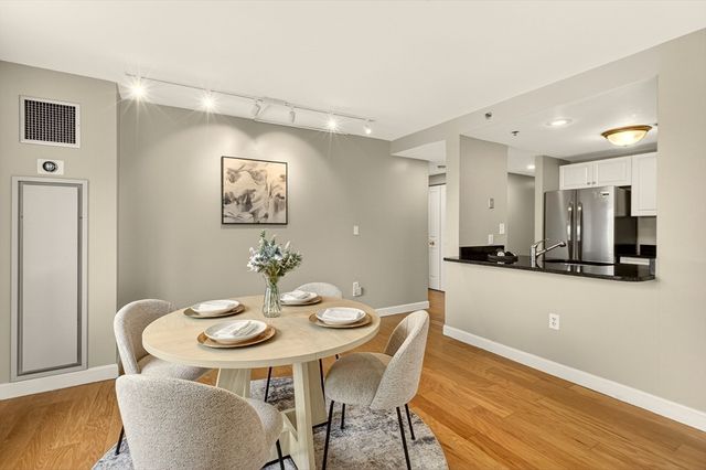 8-12 Museum Way 1902, Cambridge, MA 02141