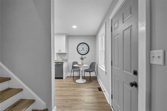 329 E Randall AVE, Norfolk, VA 23503