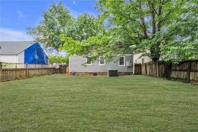 329 E Randall AVE, Norfolk, VA 23503