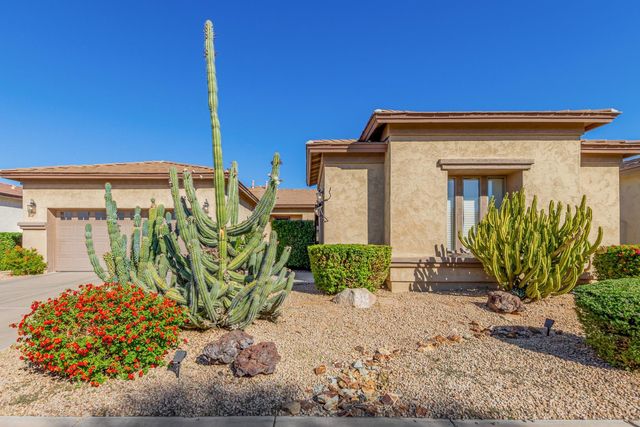 3084 E Capricorn Way, Chandler, AZ 85249