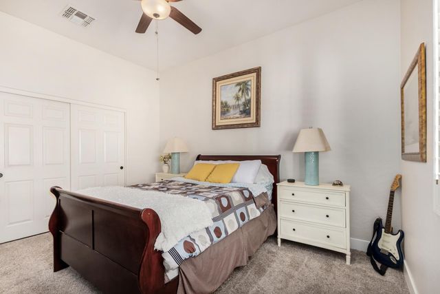3084 E Capricorn Way, Chandler, AZ 85249