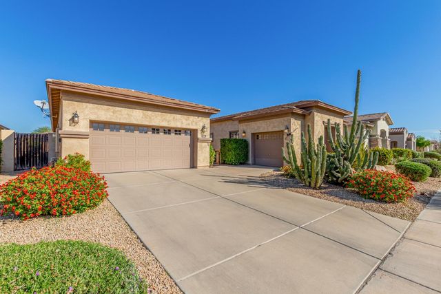 3084 E Capricorn Way, Chandler, AZ 85249