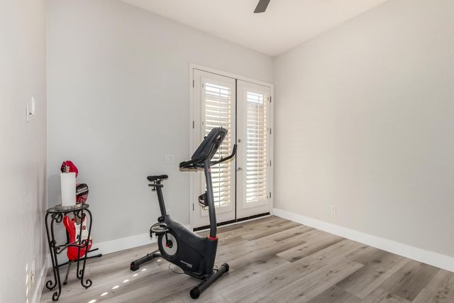 3084 E Capricorn Way, Chandler, AZ 85249