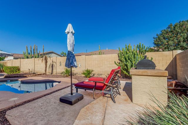 3084 E Capricorn Way, Chandler, AZ 85249