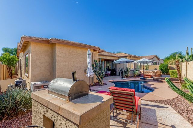 3084 E Capricorn Way, Chandler, AZ 85249