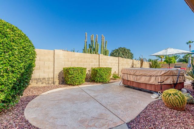 3084 E Capricorn Way, Chandler, AZ 85249