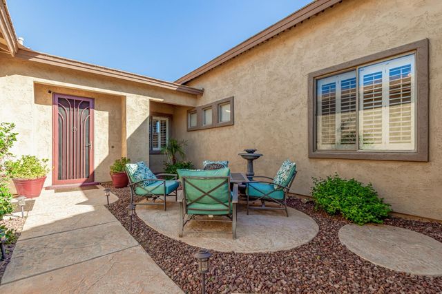 3084 E Capricorn Way, Chandler, AZ 85249