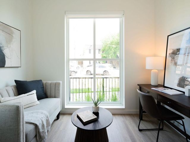 9 West Drive, Excelsior, MN 55331