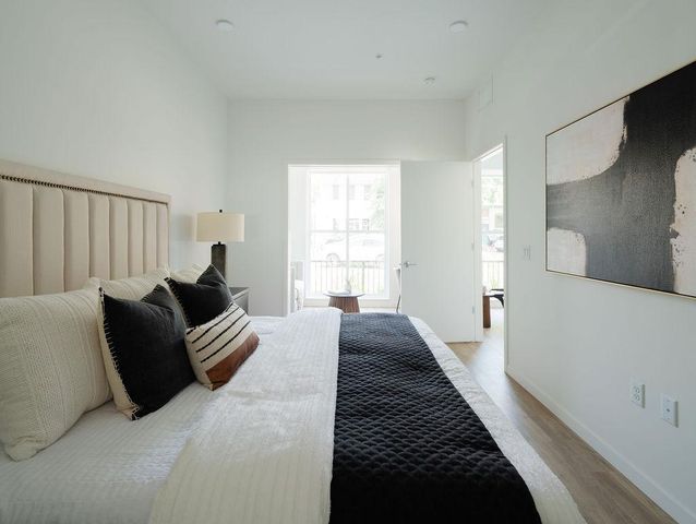 9 West Drive, Excelsior, MN 55331