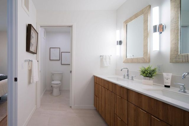 9 West Drive, Excelsior, MN 55331