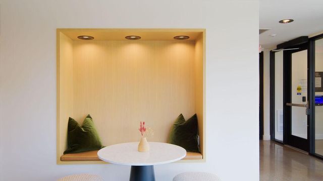 9 West Drive, Excelsior, MN 55331