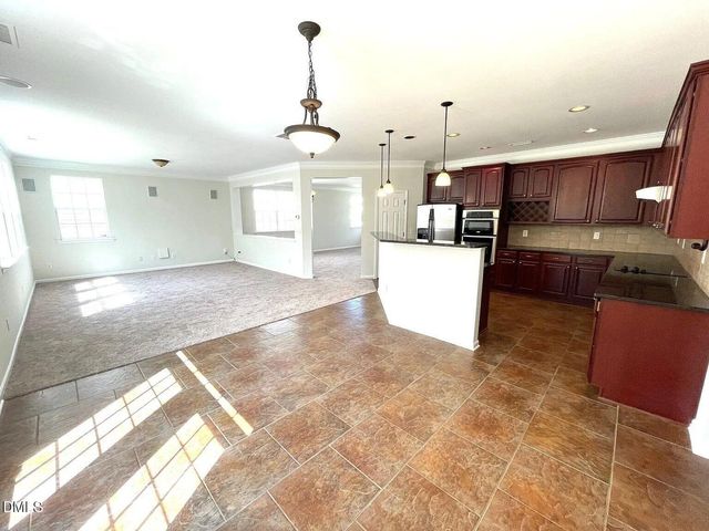 359 Ashdale Drive, Fuquay Varina, NC 27526