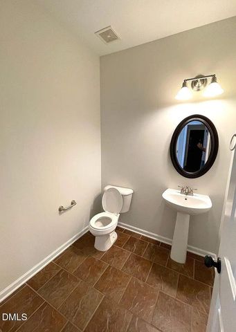 359 Ashdale Drive, Fuquay Varina, NC 27526