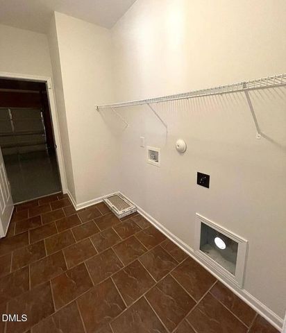 359 Ashdale Drive, Fuquay Varina, NC 27526