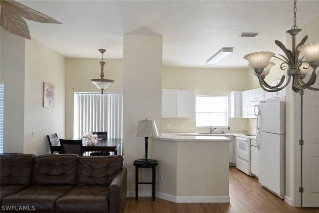 10710 San Tropez CIR, Estero, FL 33928