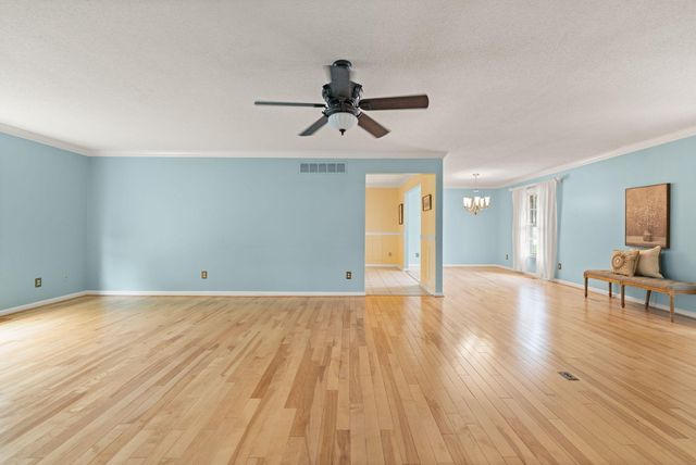 61 Ironwood Drive, Somerset, KY 42503