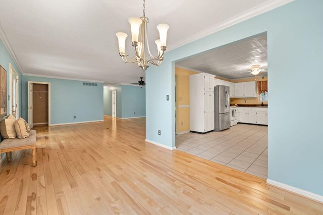 61 Ironwood Drive, Somerset, KY 42503