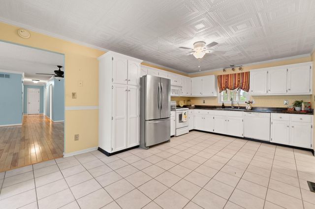 61 Ironwood Drive, Somerset, KY 42503