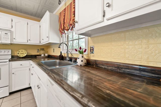 61 Ironwood Drive, Somerset, KY 42503