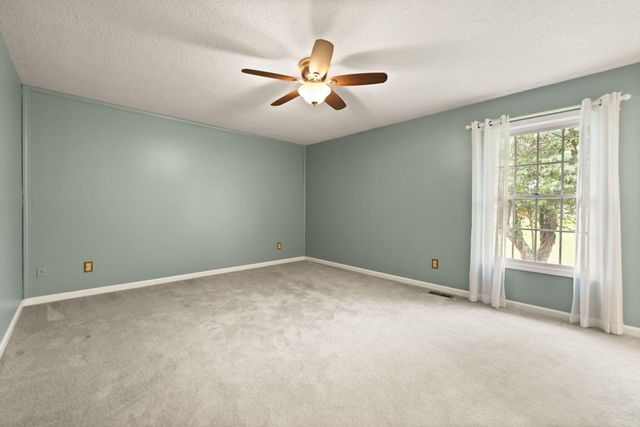 61 Ironwood Drive, Somerset, KY 42503