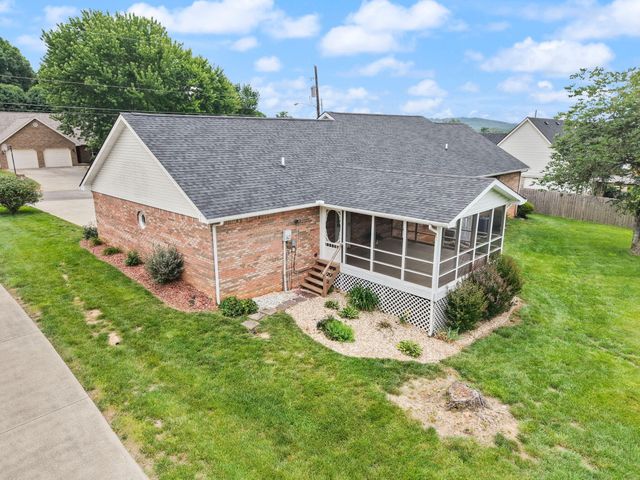 61 Ironwood Drive, Somerset, KY 42503