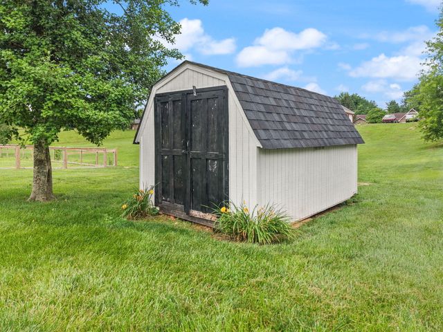 61 Ironwood Drive, Somerset, KY 42503