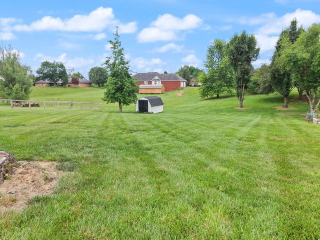 61 Ironwood Drive, Somerset, KY 42503